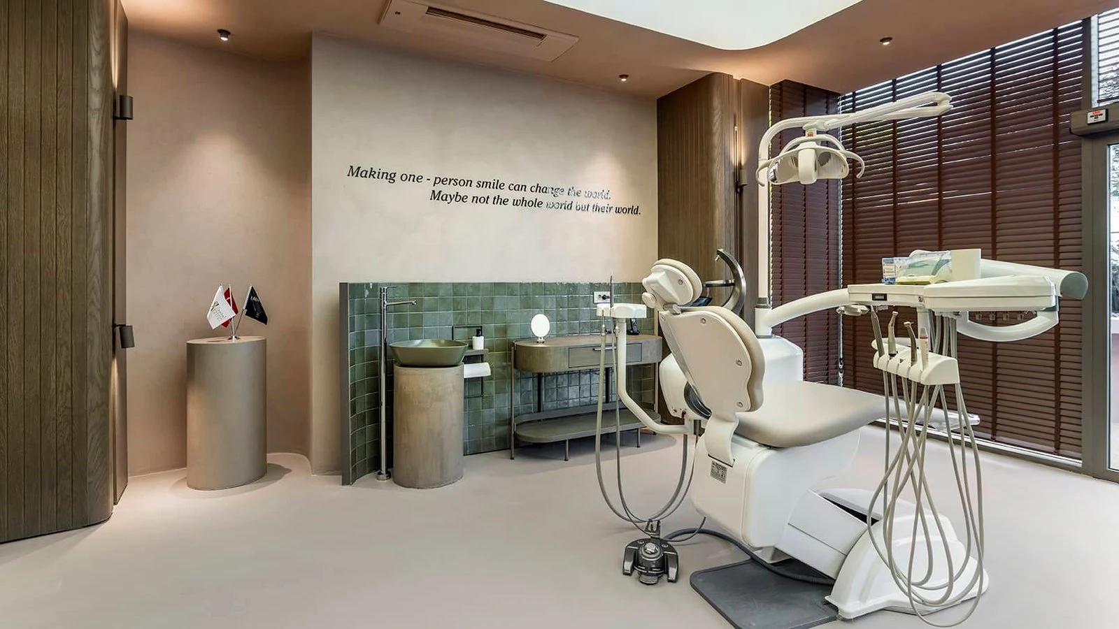 Laura Dental Center · Clinic photo 4