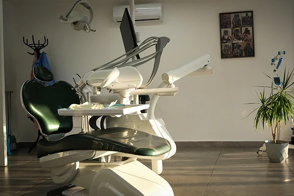 Adel Dental Clinic · Clinic photo 3